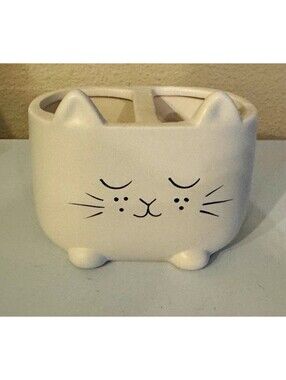 White Ceramic Cat Face Divided Toothbrush Holder 2-Section Freestanding 4x3"